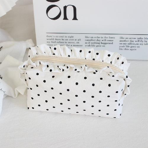 Ins Fresh Red Cherry Quilted Cosmetic Bag Fashion Small Large Toiletry Makeup Storage Bag Cute Lipstick Sanitary Napkin Case
