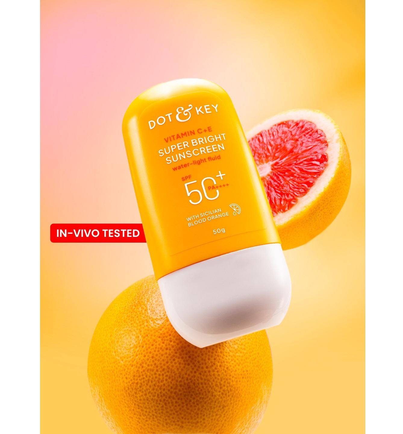 

Vitamin C+E Super Bright Sunscreen In-Vivo Tested SPF 50+ PA++++ Boosts Glow 50g 50g