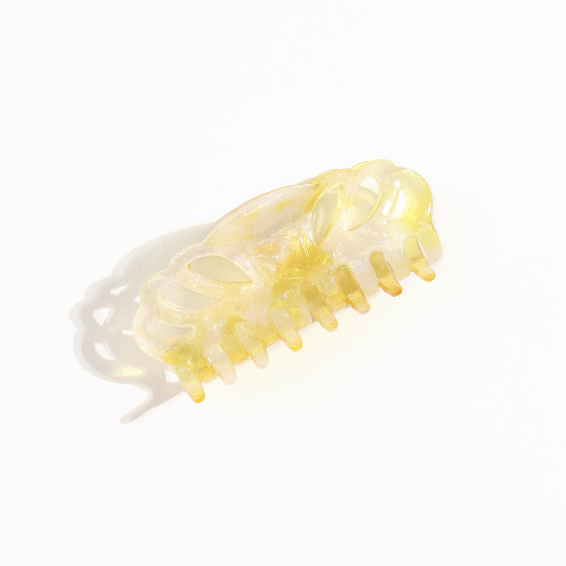 

Acetate Iridescent French Retro Claw Clip - Elegant Acrylic Hairpin for Korean Updo Styling