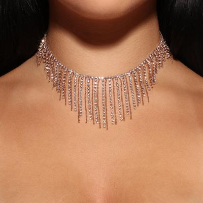 Collier Frangé Tempérament, Chaîne de Clavicule Entièrement Pavée Polyvalente d'Été Collier Bijou Strass