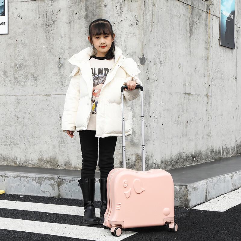 OEING Children s Ride-On Suitcase with Combination Lock