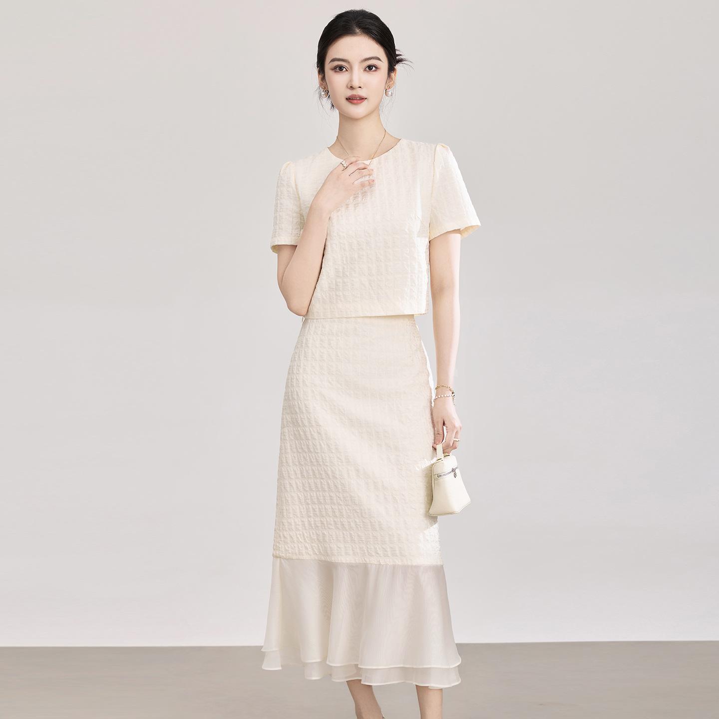 

3D Bubble Grid Textured Crop Top & Organza Patchwork Skirt Set for Women - Summer New Arrival Medium абрикосовый
