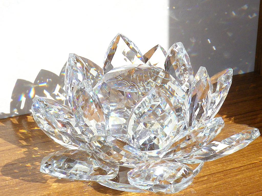 Lotus Flower Crystal Glass Ornament, Decorative Flower, Lotus, Feng Shui, Good Luck Suncatcher (14cm)