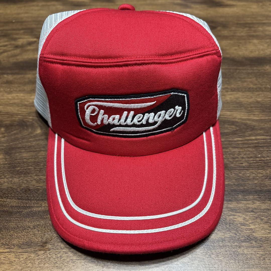 

[USED] Challenger Trucker Cap Red