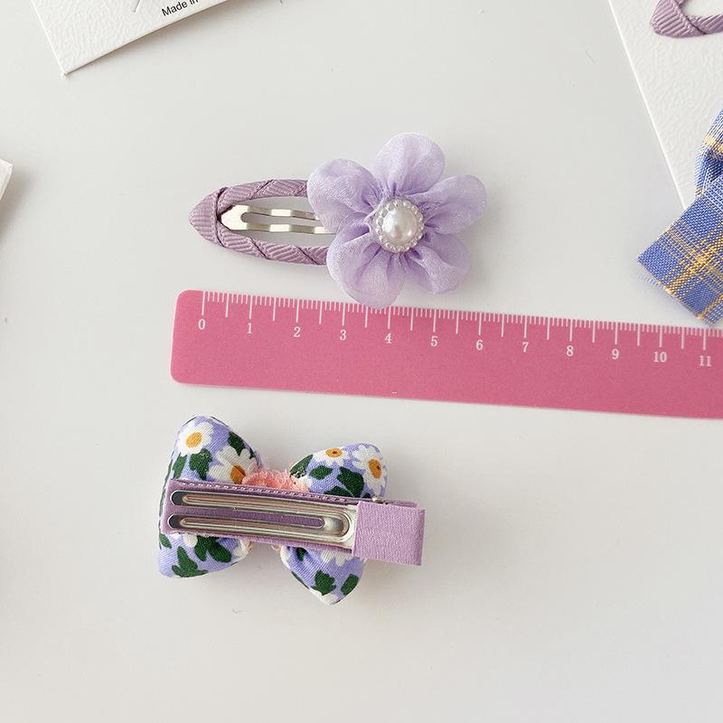 2 Purple Bowknot Hair Clips, Perfect for Korean-style Young Girls, Versatile for Youthful Bangs and Hair Accessories.