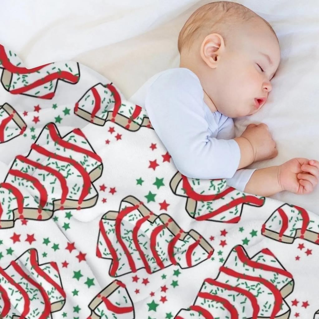 Christmas Tree Snack Cakes Throw Blanket for Babies Furry Stuffeds Bed Plaid Blankets