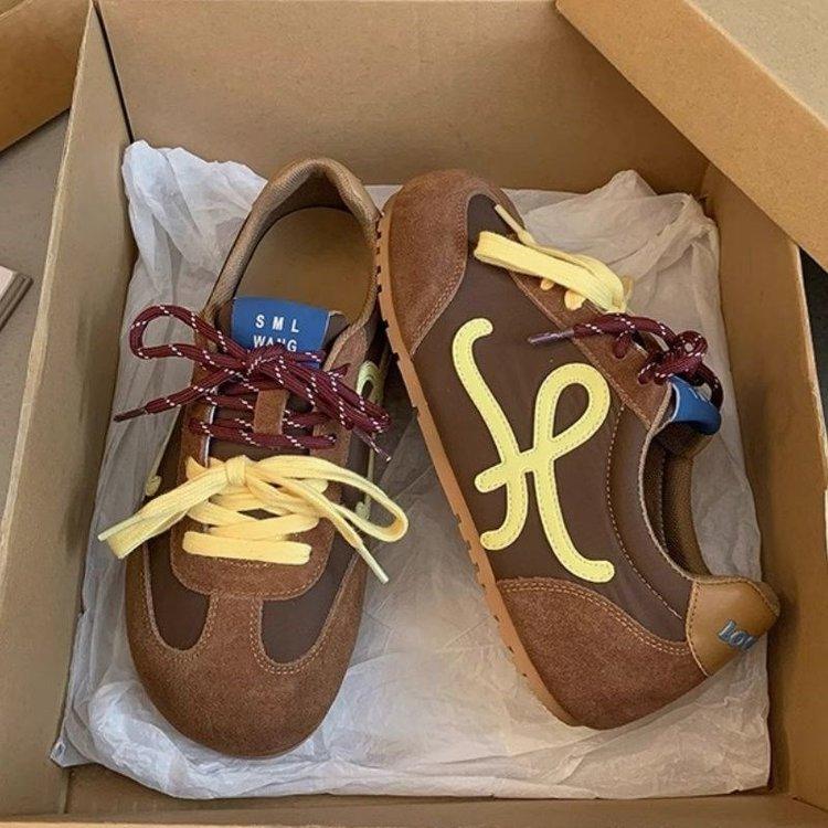 

Niche retro German training shoes women s 2025 spring new lightweight soft-soled mango head casual sports leather panel shoes 40