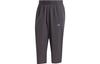 Partea de jos – Pantaloni de trening și colanți