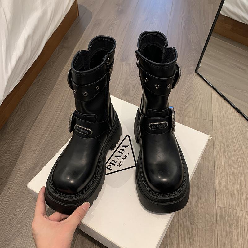Buckle women's short boots 2025 autumn new black retro versatile small thick-soled fried street locomotive boots