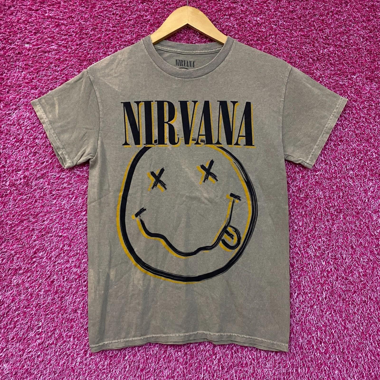 Nirvana Nevermind Grunge Rock Tshirt size Small XL