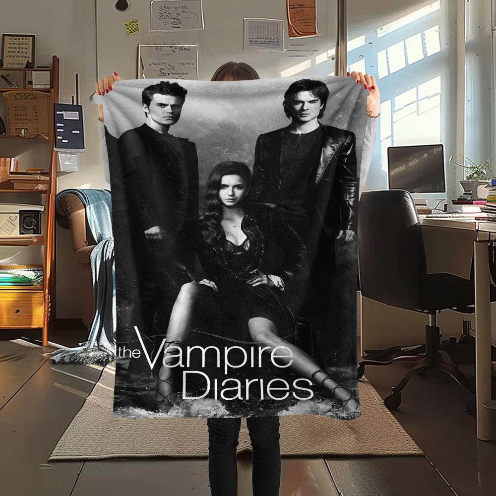 1PC The Vampire Patterned Flannel Blanket Suitable For All Seasons for Home Decor Warmth and Comfort Gifts Holiday Present