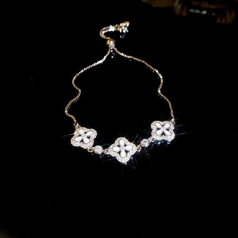 Zircon rhombus flower hollow adjustable bracelet Korean niche exquisite bracelet temperament versatile fashion jewelry women