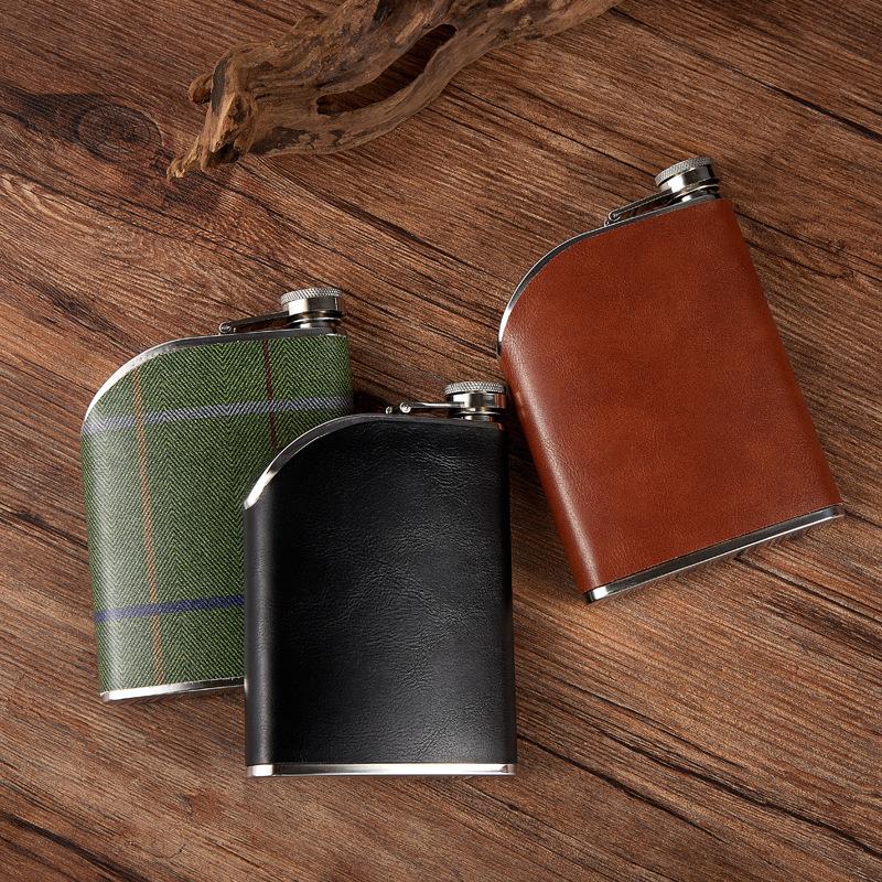 New 304 Stainless Steel Leather Wrapped 8 Oz Hip Flask High Grade Thickened Portable Outdoor Home Liquor Flask Wine Tool Gifts