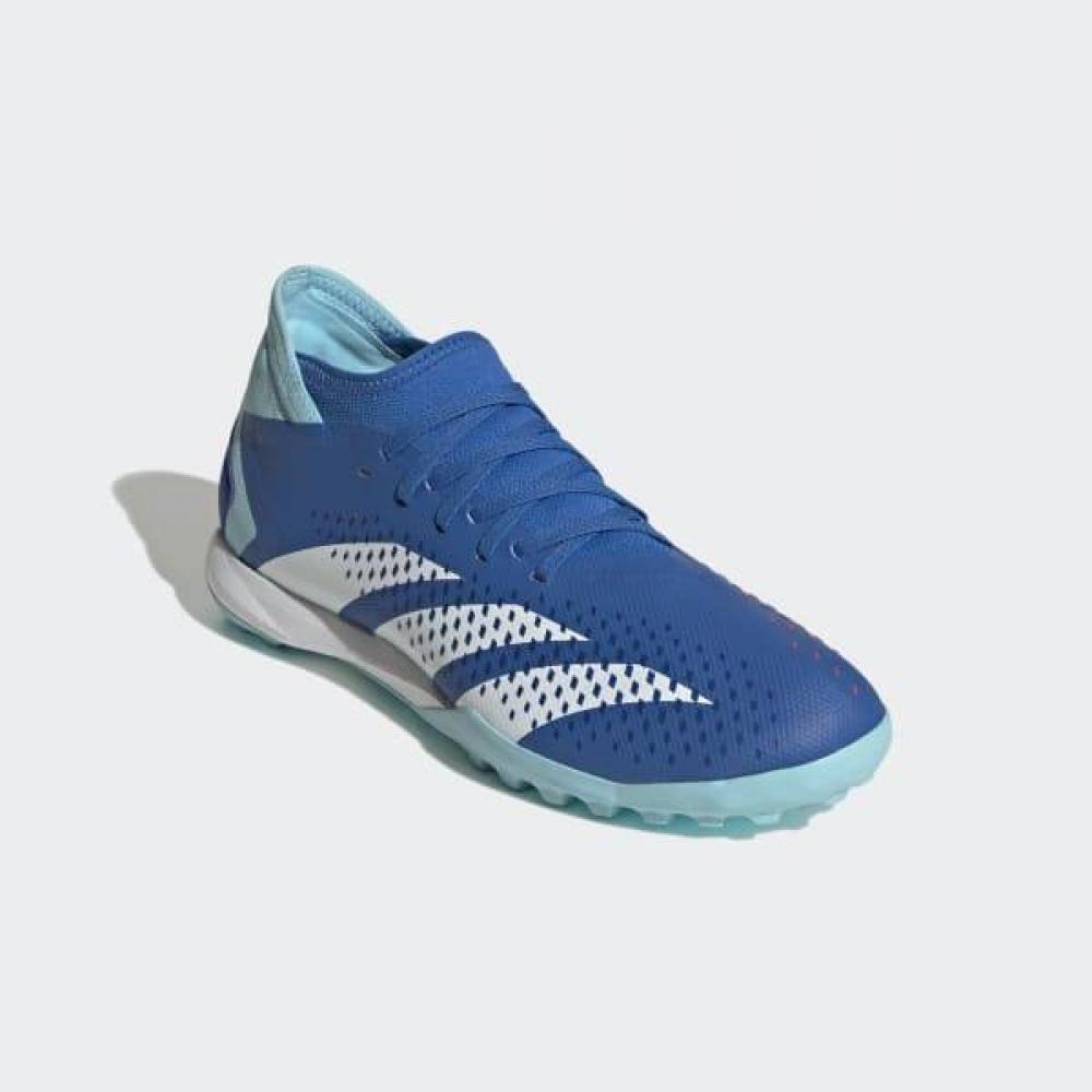 

Adidas Football Predator Acculus.3 Tf лидирует в сложных бросках 270