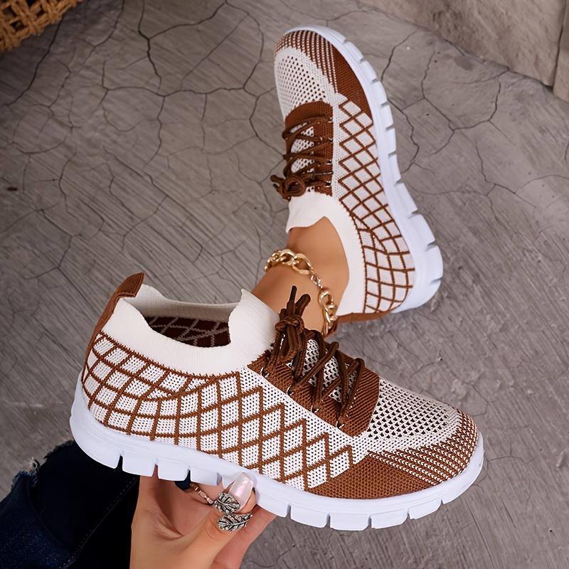 

Женские дышащие трикотажные повседневные кроссовки, легкие низкие спортивные туфли, удобные модные кроссовки для повседневной носки (плюс размер) 36 темно-коричневого