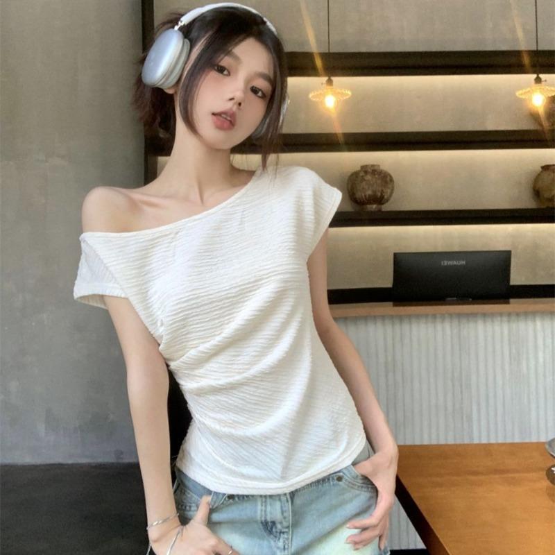 

Korean Style Slanted Shoulder Exposed Clavicle Short-sleeved Pleated Women s New Summer Design Niche Design Short Top S белый