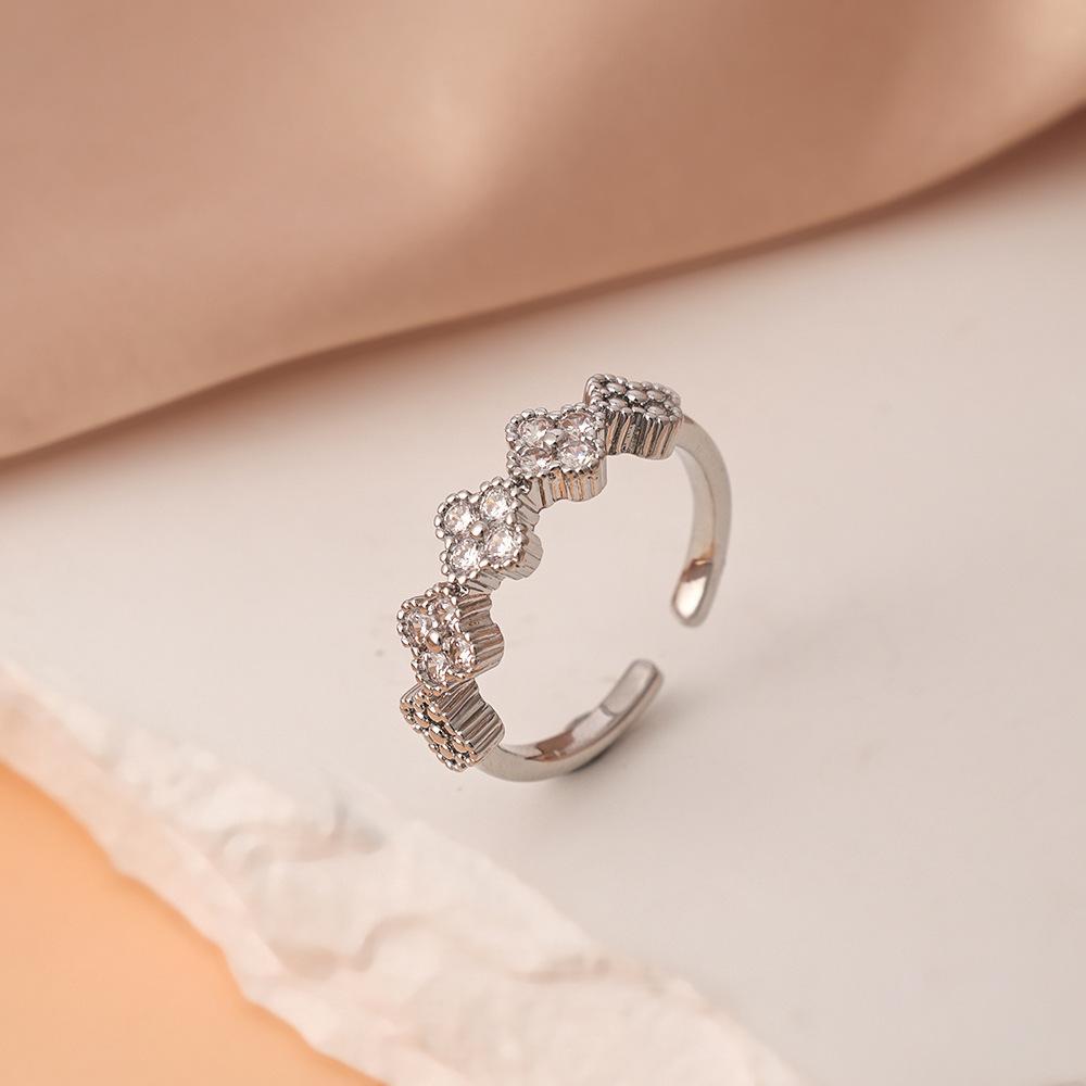 Four-leaf Clover Ring Subtly Luxurious and High-end with A Fade-resistant Finish Open and Adjustable Design Perfect for Women