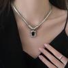Elegant Double Layer Clavicle Chain: High-End Light Luxury Sweater Necklace