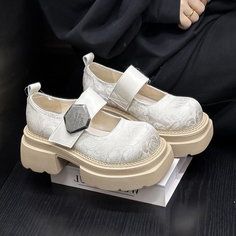 

Guochao новые китайские лоферы на платформе женские 2025 весна новая вышивка принт круглый носок неглубокий вырез женская обувь одинарная обувь 40 бежевый