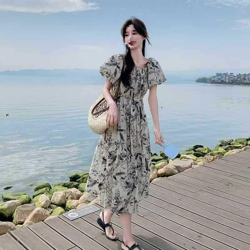 Elegant Summer Floral Dress for Women: Light Luxury, Waist-Cinched, Slimming, Goddess Style