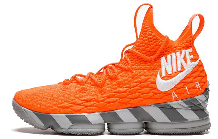

Nike LeBron 15 Orange Box House Of Hoops AR5125-800 40