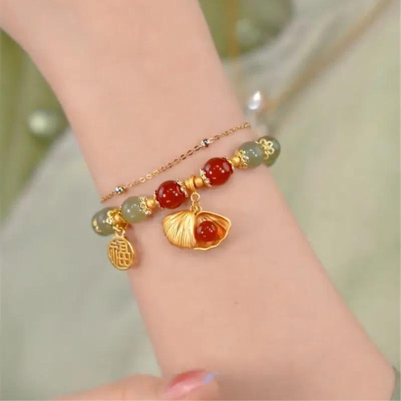 Imitation Hetian Jade Bracelet - Women's Retro Design, Elegant & Durable, Perfect Gift for Girlfriends.