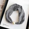 Pearl necklace with magnetic buckle, small scarf for women's spring and autumn neck protection, neck circumference with shirt,  neck decoration