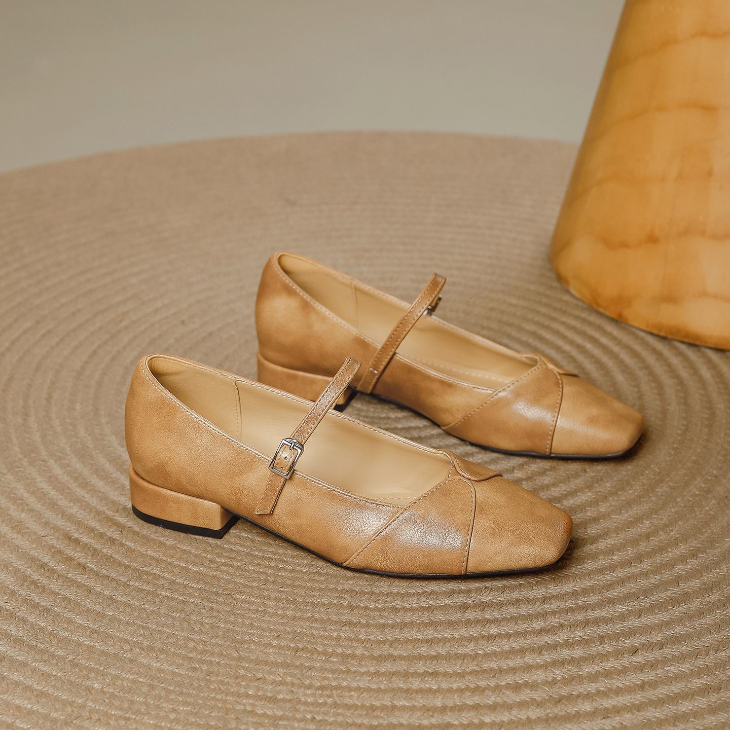 

Ретро туфли Мэри Джейн женские на низком каблуке осенью 2025 года, новые модели огромные и красивые, универсальные, с открытым подъемом, квадратные 40 хаки