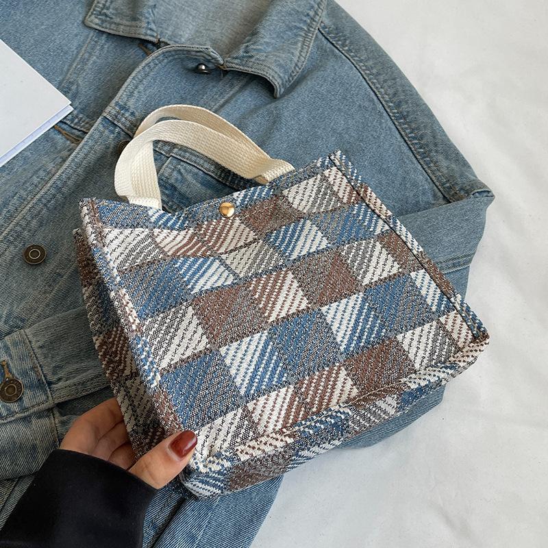 Canvas Bag Large Capacity Women's Summer High-end Fashion One-Shoulder Armpit Bag College Student Commuter Tote Bag