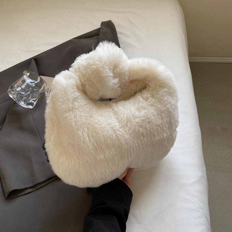 2025 Autumn New High-value Plush Small Bag Female Fluffy Dumpling Bag Hand Carry Fluffy Cloud Dumpling Bag