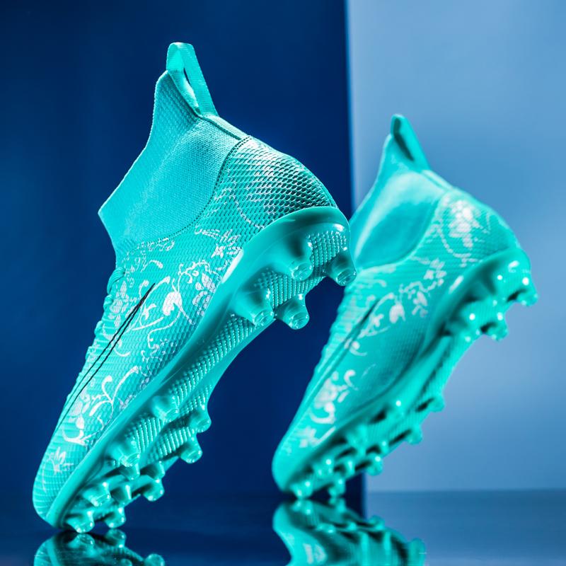 Men Soccer Shoes Kids Football Boots Women Professional Soccer Cleats Antiskid Chaussure Football TF/FG Outdoor Football Shoes