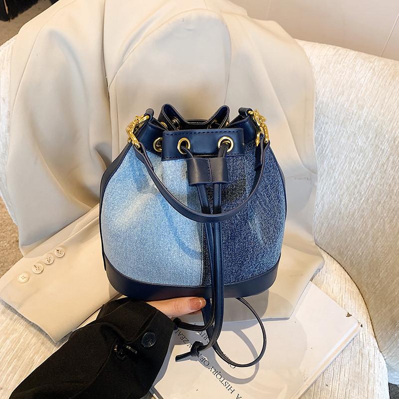 Ielgy Bucket Bag Messenger Bag High-End Feeling Working Small Bag