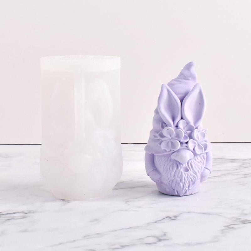 Christmas Gnome Candle Silicone Mold for DIY Candle Soap Plaster Desk Ornament Gnome Ornament Christmas Party Decor