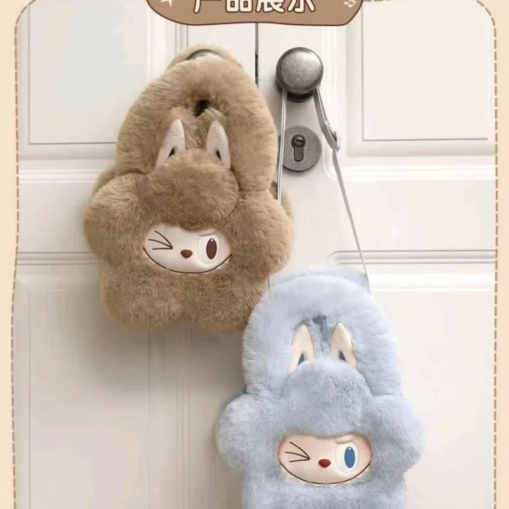 Niedliche Plüschhandtasche mit Stickerei oder Vinyl-Handwerkskunst