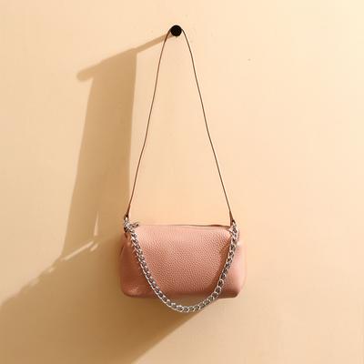 2025 neue Leder Damenhandtasche schräger Reißverschluss Zylindertasche High-End Schultertasche Nischendesign Kettenhandtasche