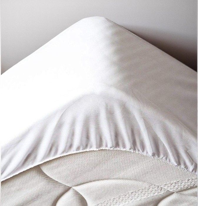Protège matelas - Tricie - 90 x 200 cm - 35% coton - Lavable en machine - Oeko-Tex®