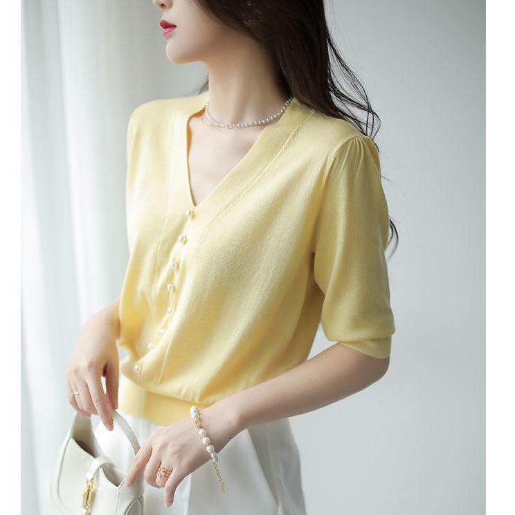 Summer Knitted Sweater Women Half Sleeve V-Neck Knitted Top Thin Loose Pearl Knitted T-shirt