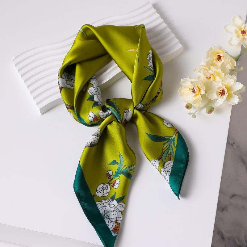 

Винтажный шелковый шарф в корейском стиле 70 см: Универсальный шейный платок из искусственного шелка с винтажным принтом для женщин 70*70cm