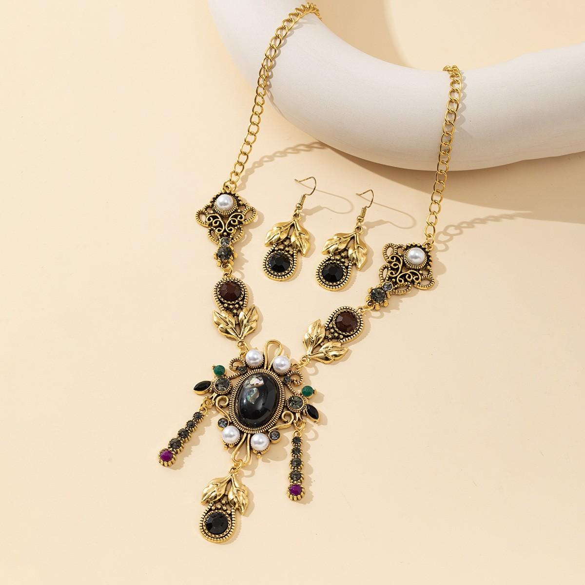 

Women Pendant Ethnic Style Forehead Chain Neck Jewelry Ethnic Tassel Accessories Bohemia Necklace