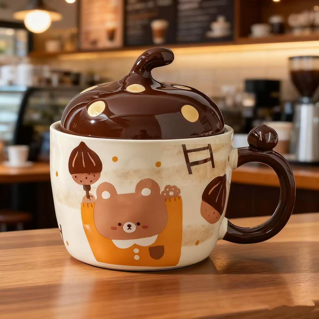 Cute bear mug cute shape nut ceramic cover cup high value large capacity cartoon water cup set
