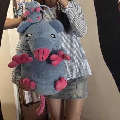 Beliebtes Pizza Tower Maus Plüschtier rosa Kralle blaues Leder Ziegel Blume Zweig Maus lustige Puppe Pizza Maus Plüschpuppe