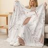 Soft Flannel Blanket with Simple Leaf Print - Skin-Friendly Plush, Warm & Cozy for Home, Christmas, Halloween