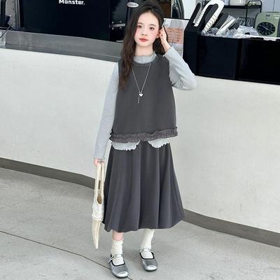 Mädchen Herbstkleid-Set im koreanischen Stil: Modisches Frühlings- und Herbst-Outfit (2025)