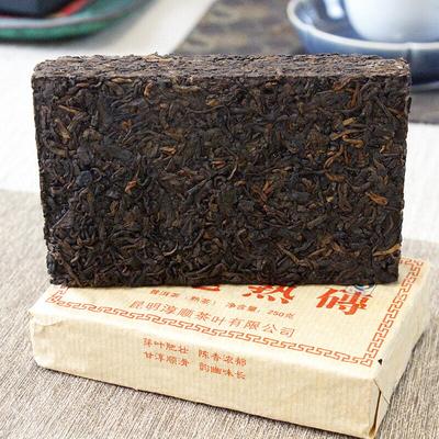 Zehnjähriger Yunnan Menghai Pu'er Tee Jinhao Reifer Ziegel 250g Fermentierter Reifer Tee