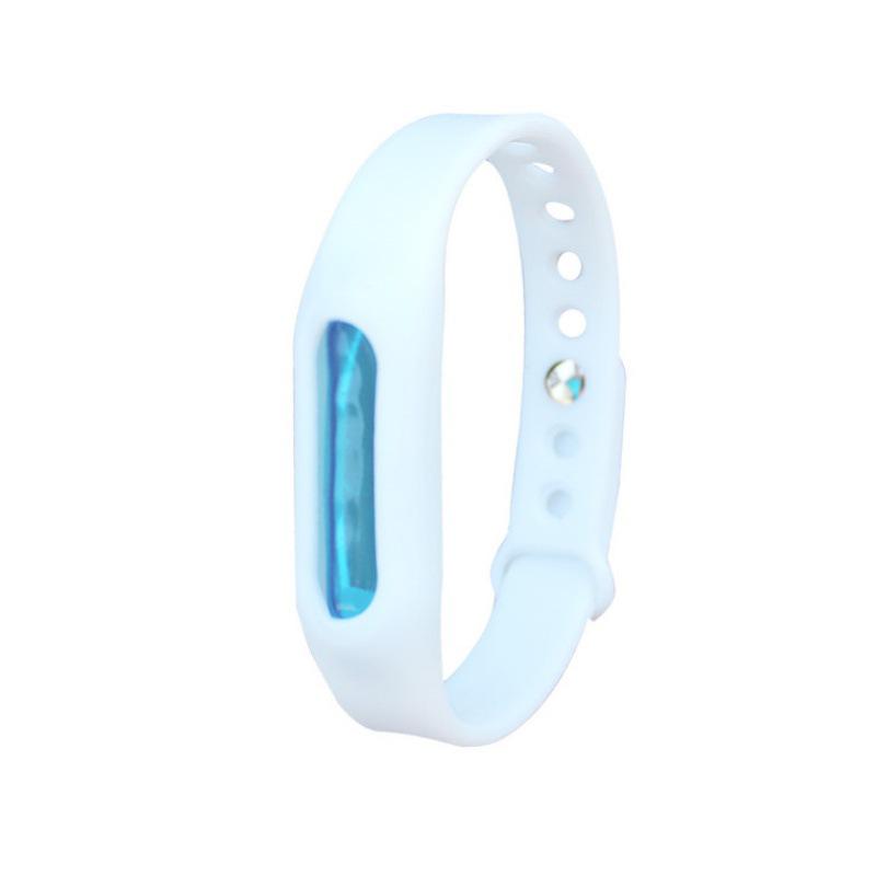 Adjustable Citronella Silicone Bracelet: Essential Oil Mosquito Repellent for Adults, Infants, and Children
