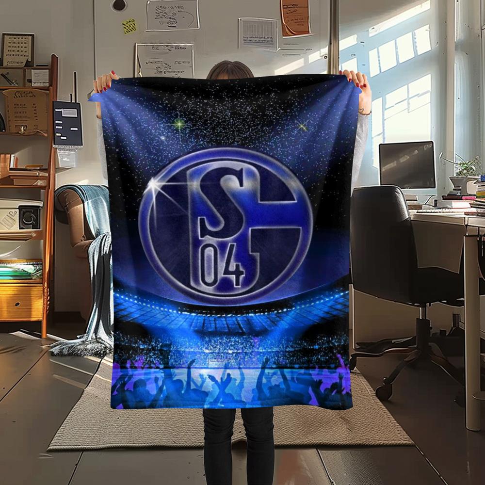 1 szt. Koc Flanelowy z Nadrukiem FC Schalke 04 Wysokiej Jakości Ciepły Komfortowy Pokrowiec na Wszystkie Pory Roku Idealny na Prezenty Wystrój Domu