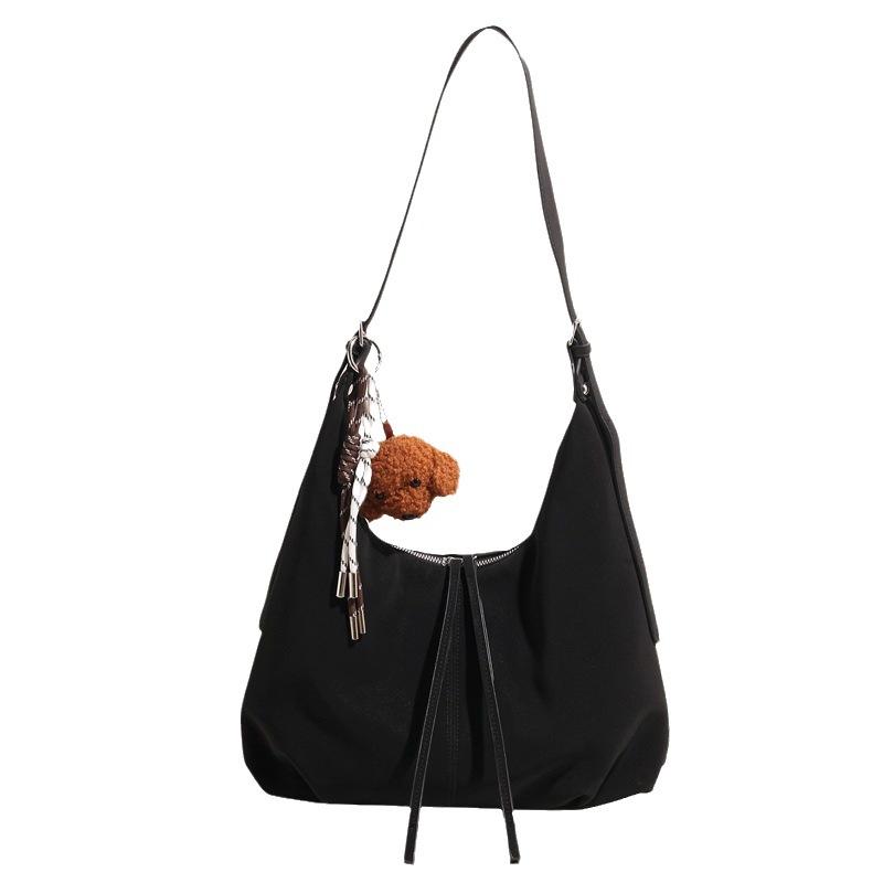 Casual retro large-capacity bag women's 2025 new autumn and winter commuter shoulder messenger bag fashionable dumpling bag