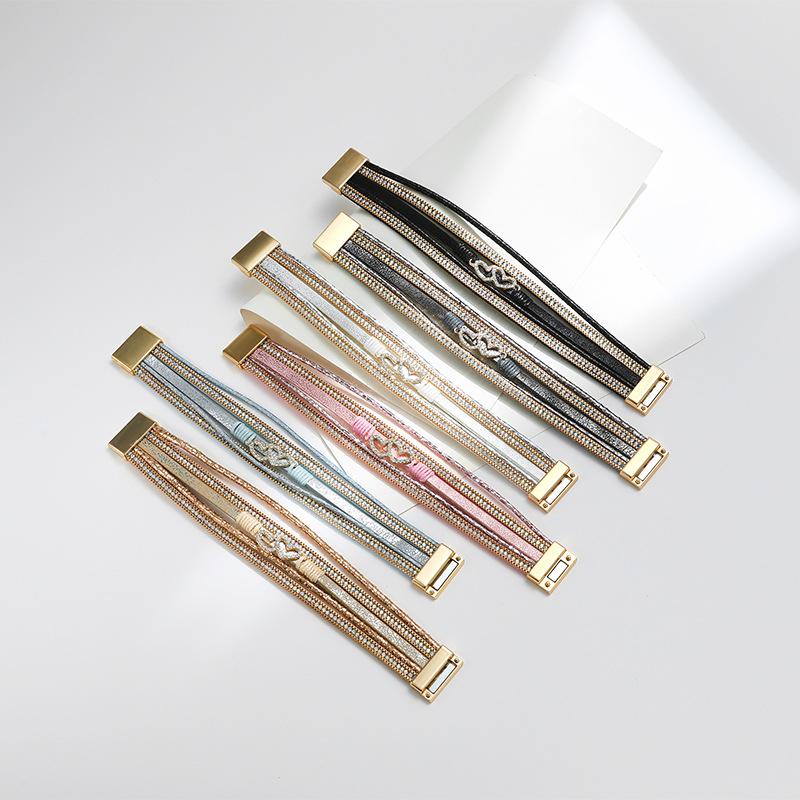 Bohem Kalp Aksesuarları Çok Katmanlı Deri Kadın Bilekliği Klasik Mıknatıslı Tokalı Bilezik