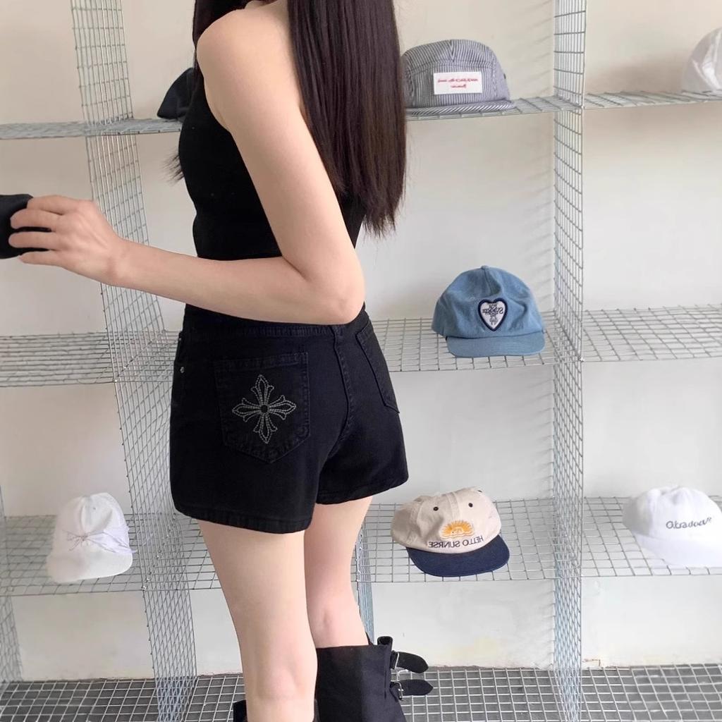 Women's Plus Size Black Denim Shorts High Waist Embroidery Slim Straight Hot Pants