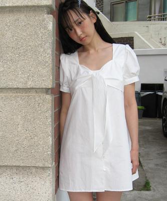 Ronron Ribbon Bow Half Sleeve Dress White